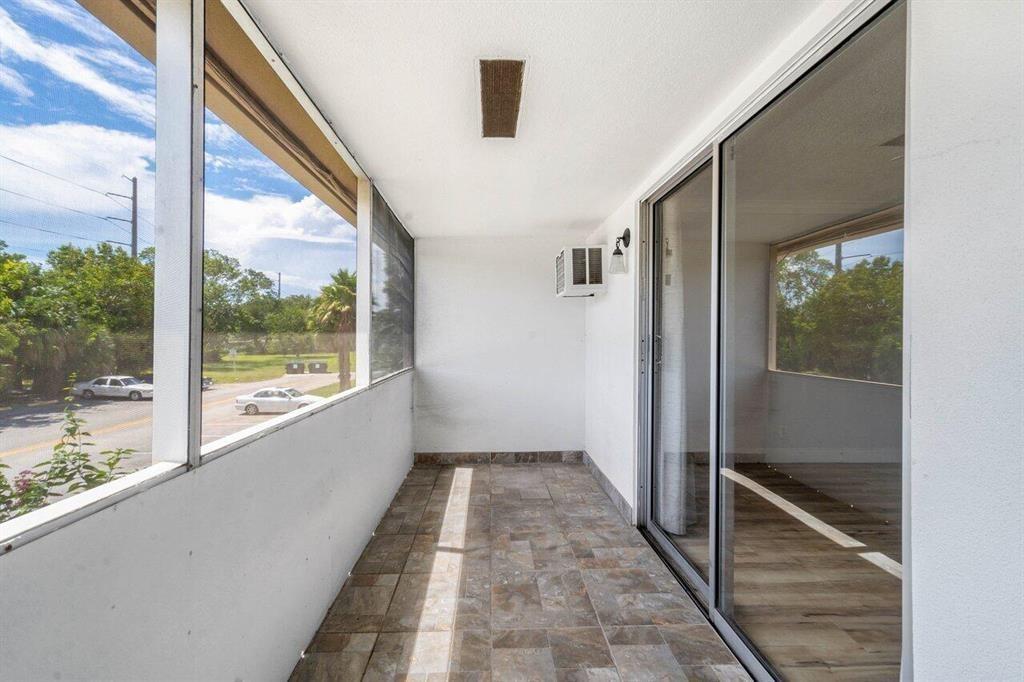 MIDPORT PLACE II - Residential