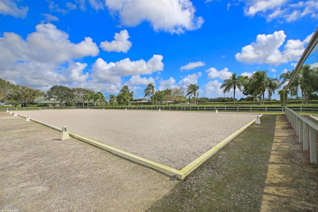 SOUTHFIELDS WELLINGTON CO - Residential