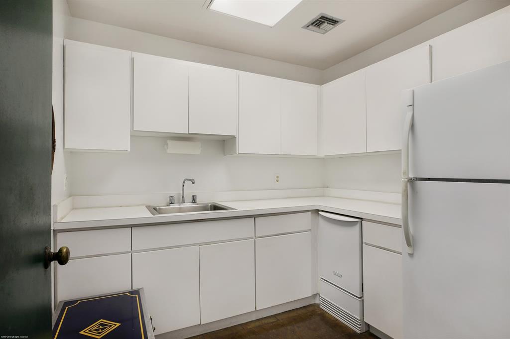 SOUTHFIELDS WELLINGTON CO - Residential