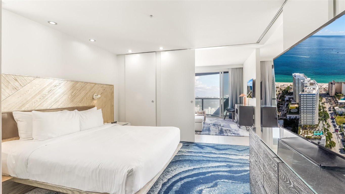 W Ft Lauderdale Residence - Residential