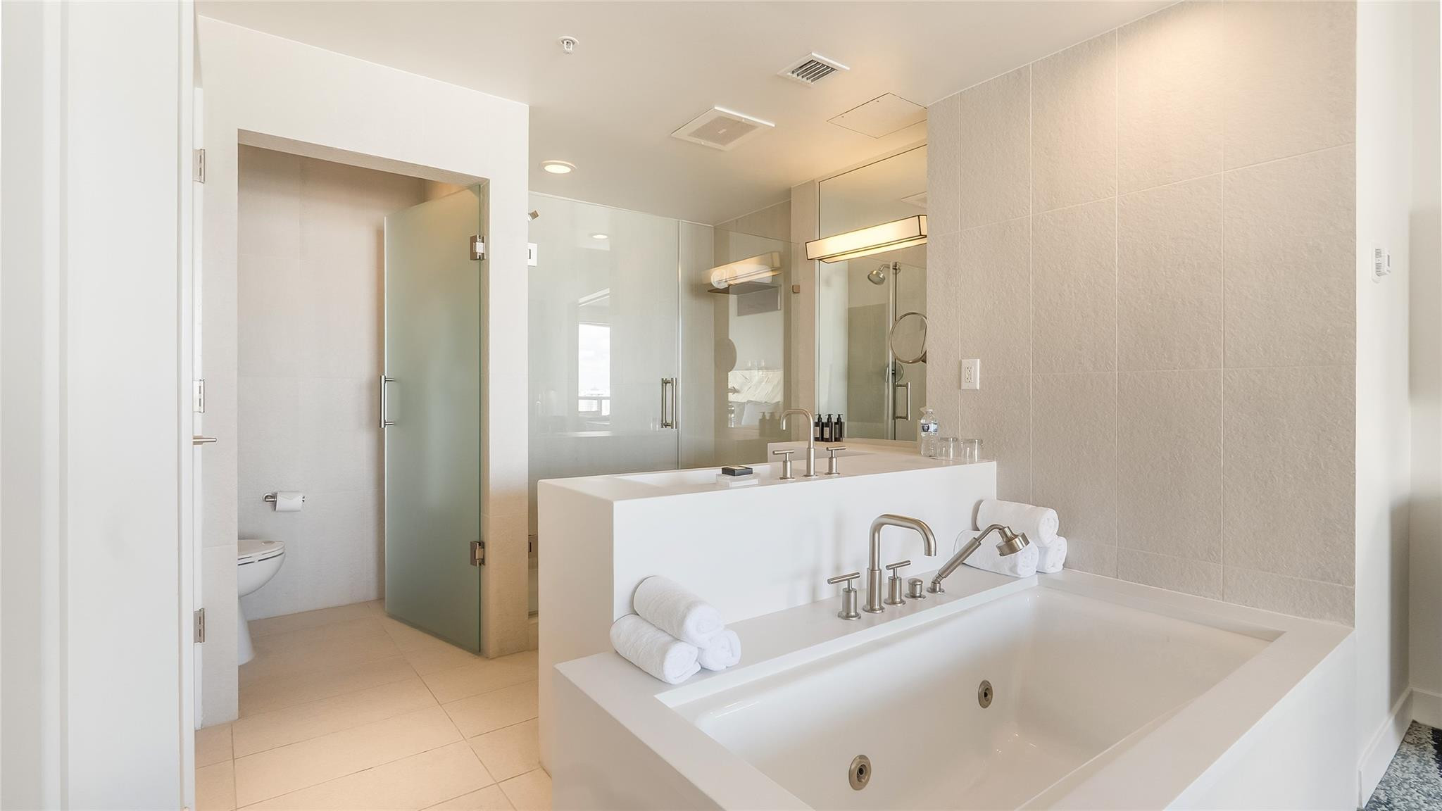 W Ft Lauderdale Residence - Residential