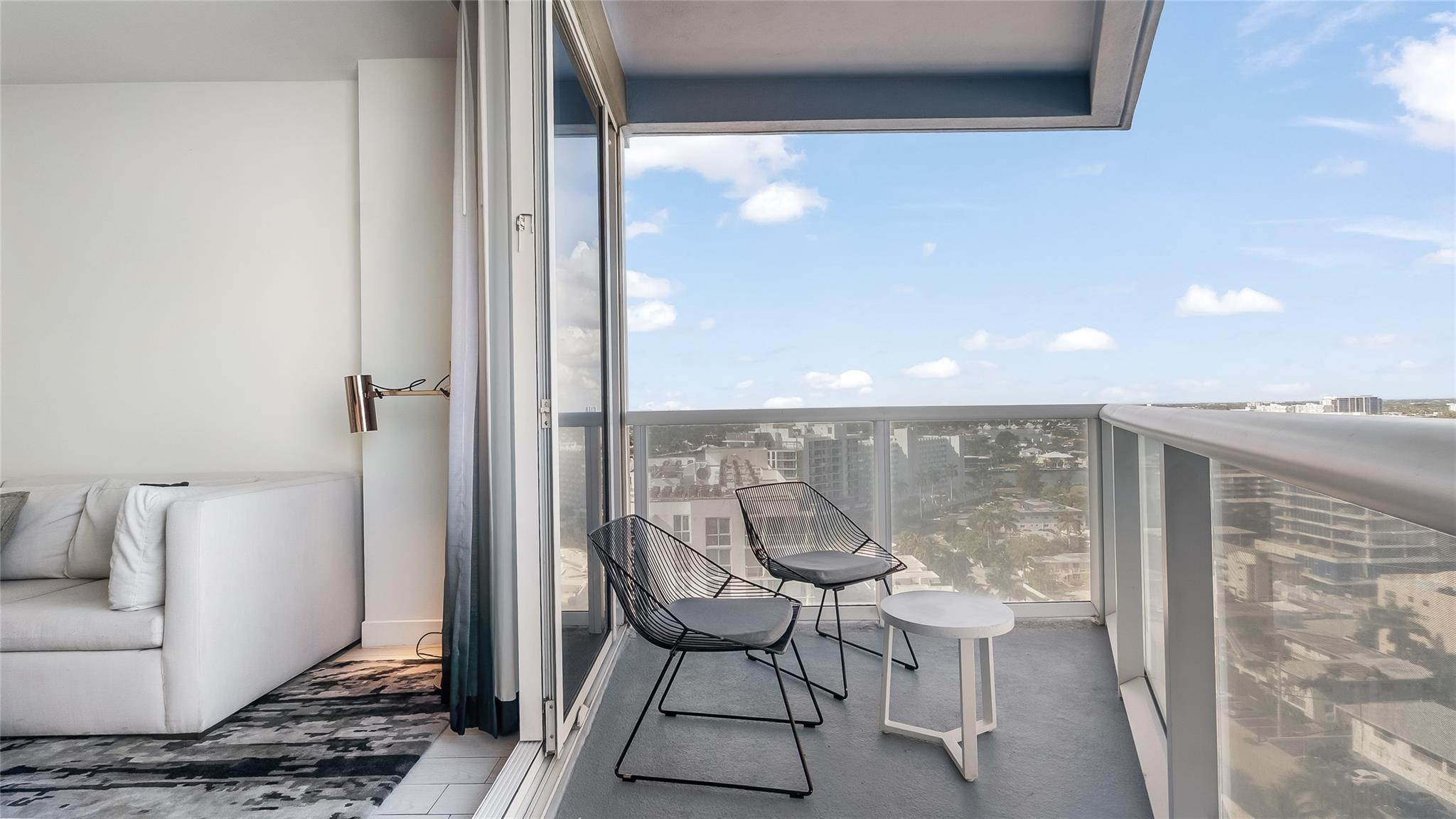 W Ft Lauderdale Residence - Residential