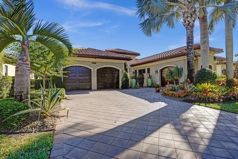 8879 Sydney Harbor Circle, Delray Beach, FL MLS: R11074606