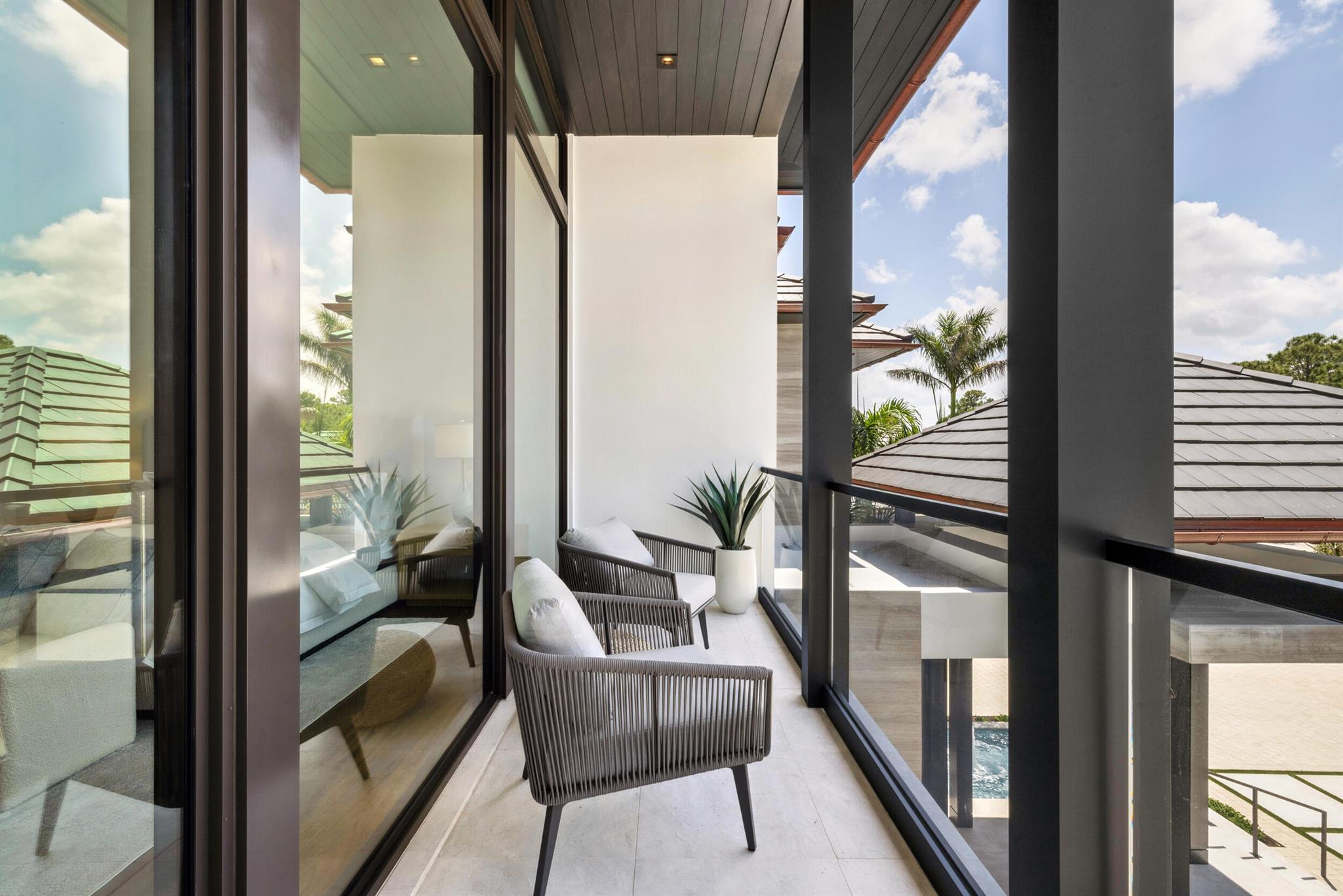 BEARS CLUB - Residential