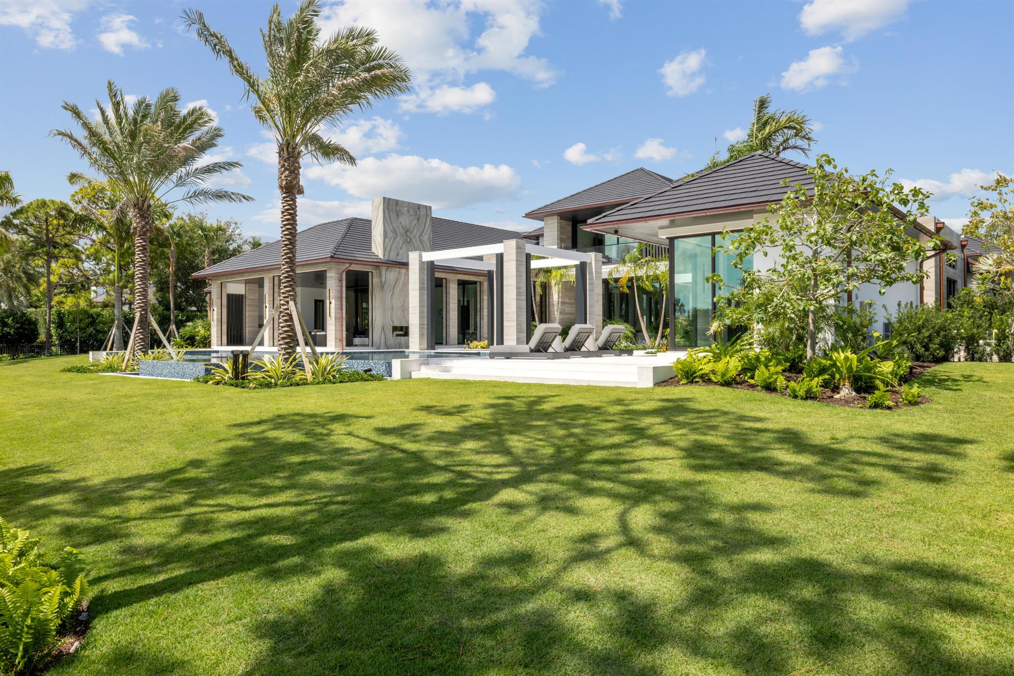 BEARS CLUB - Residential