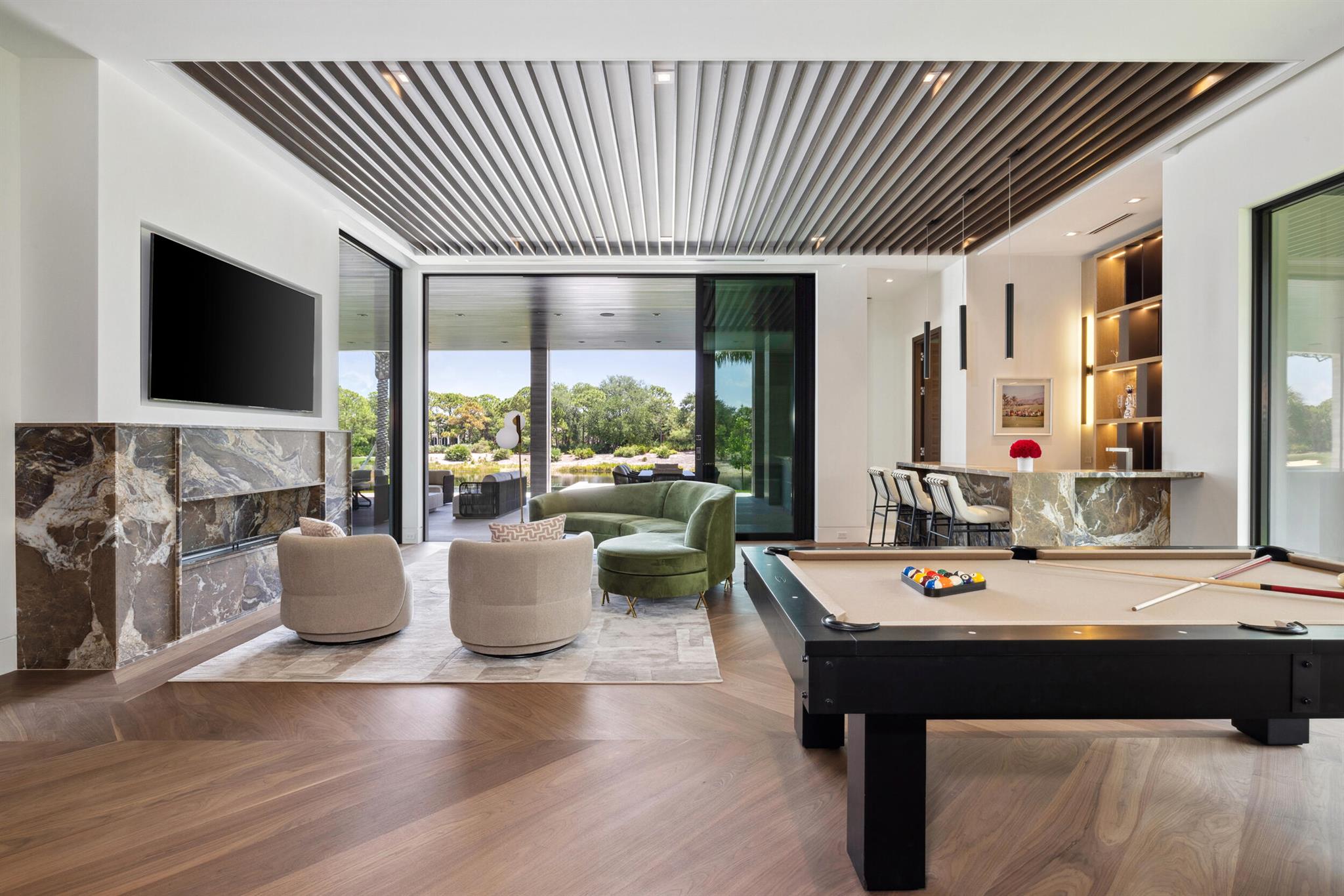 BEARS CLUB - Residential