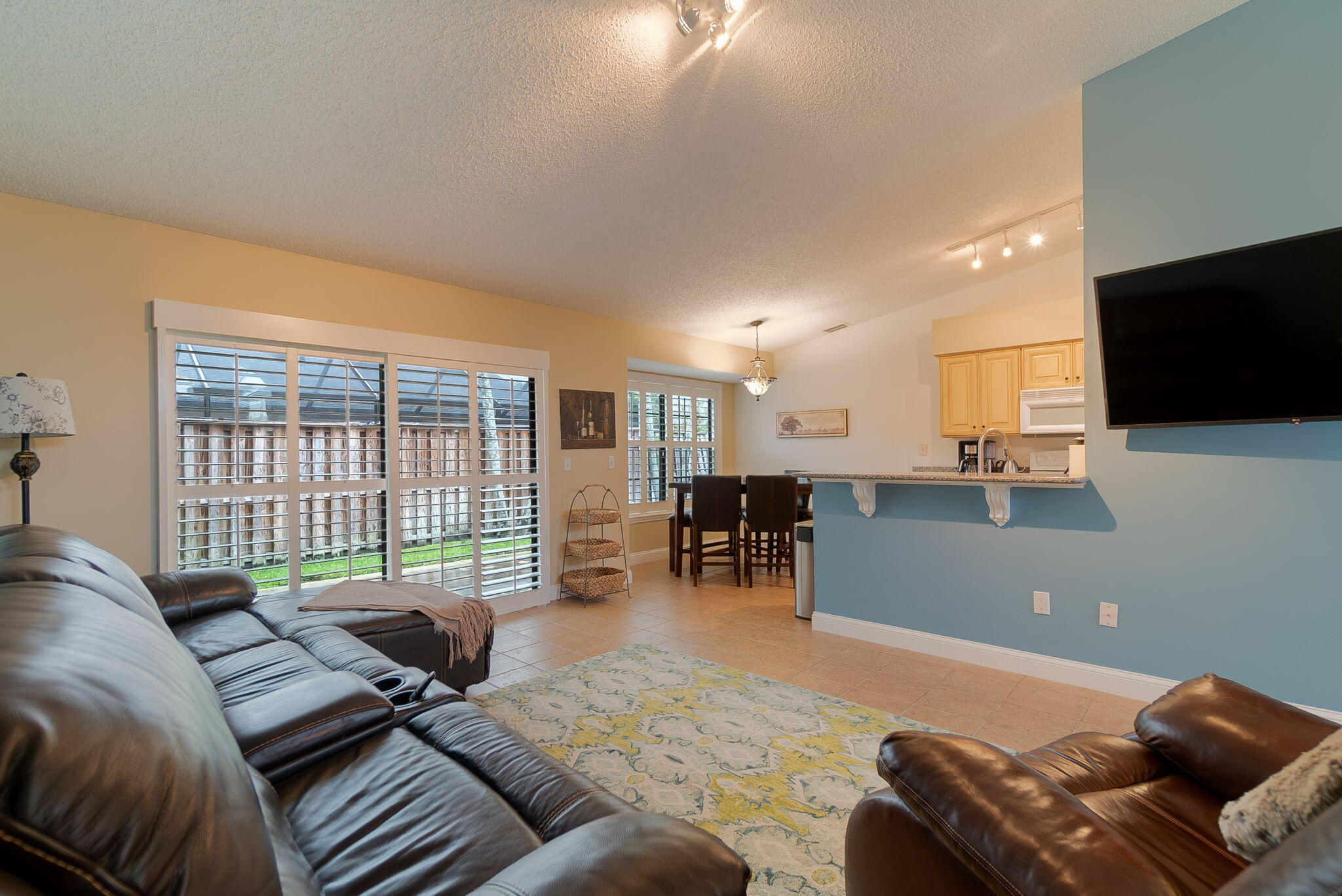 1487 Windship Circle