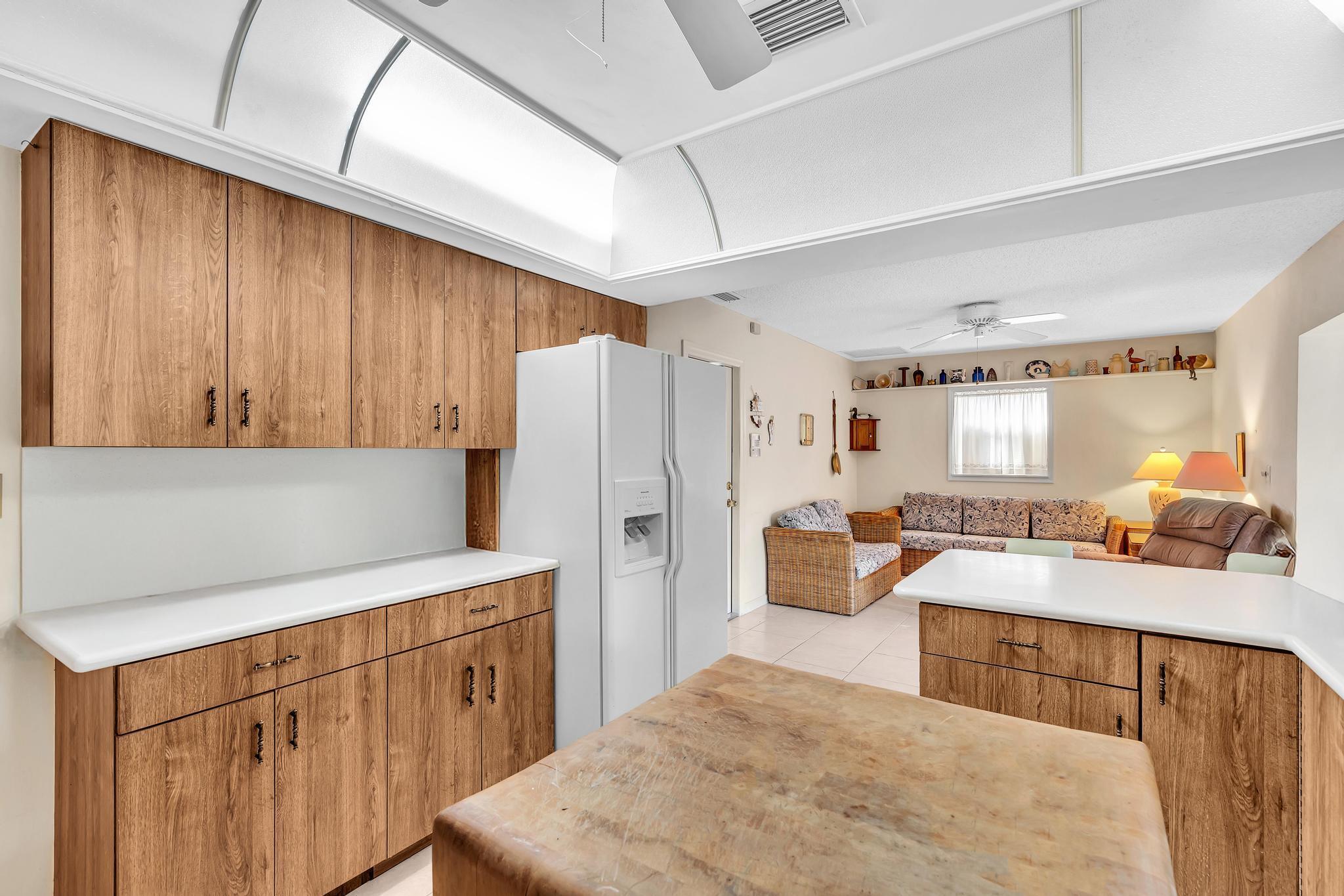 BOCA MADERA UNIT 1 - Residential