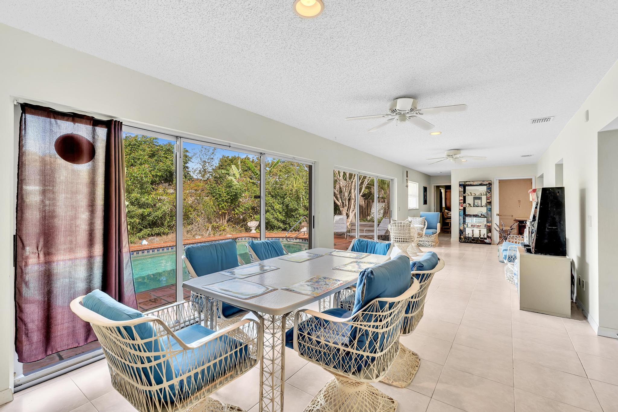 BOCA MADERA UNIT 1 - Residential