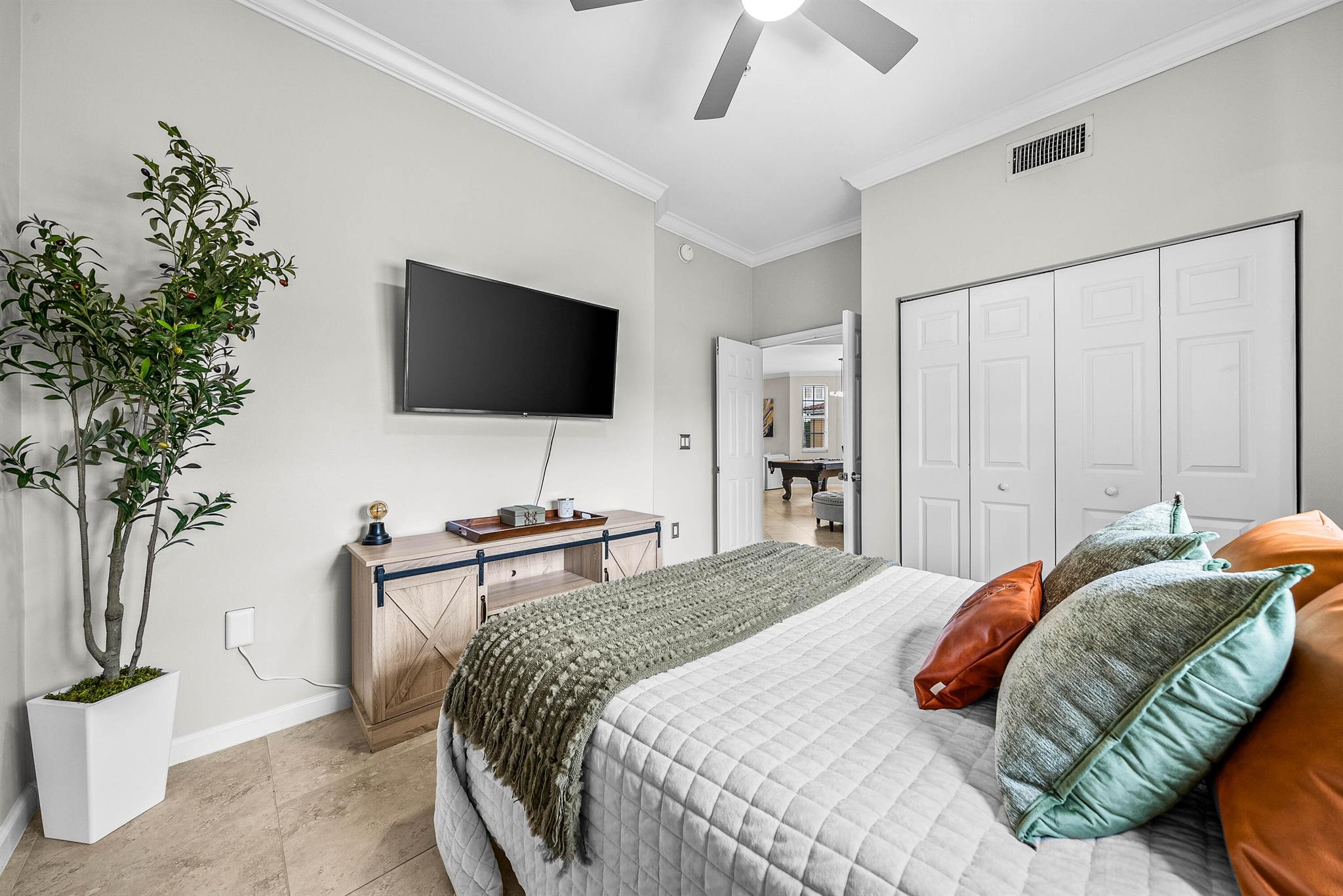 ST ANDREWS AT POLO CLUB C - Residential Lease