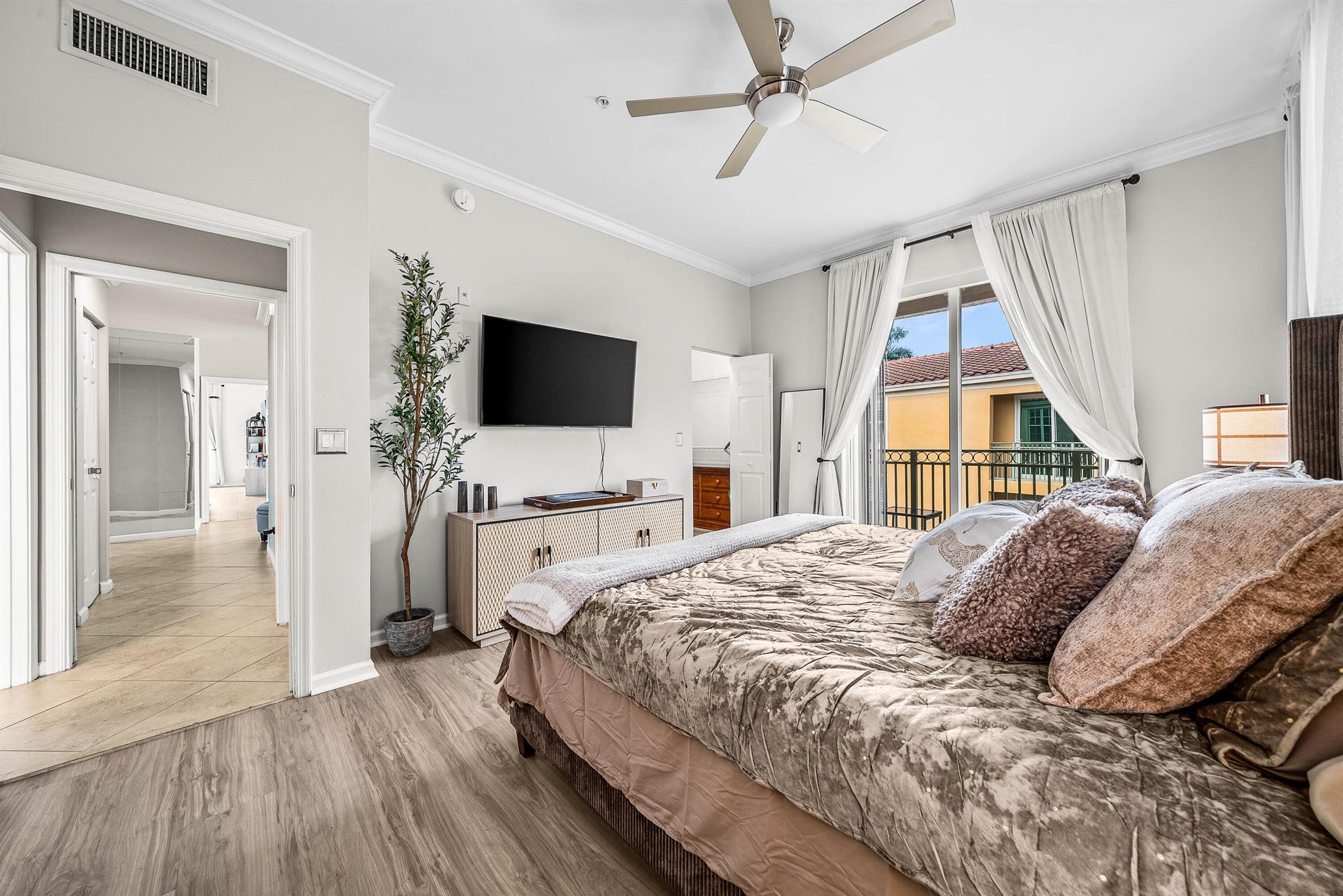 ST ANDREWS AT POLO CLUB C - Residential Lease