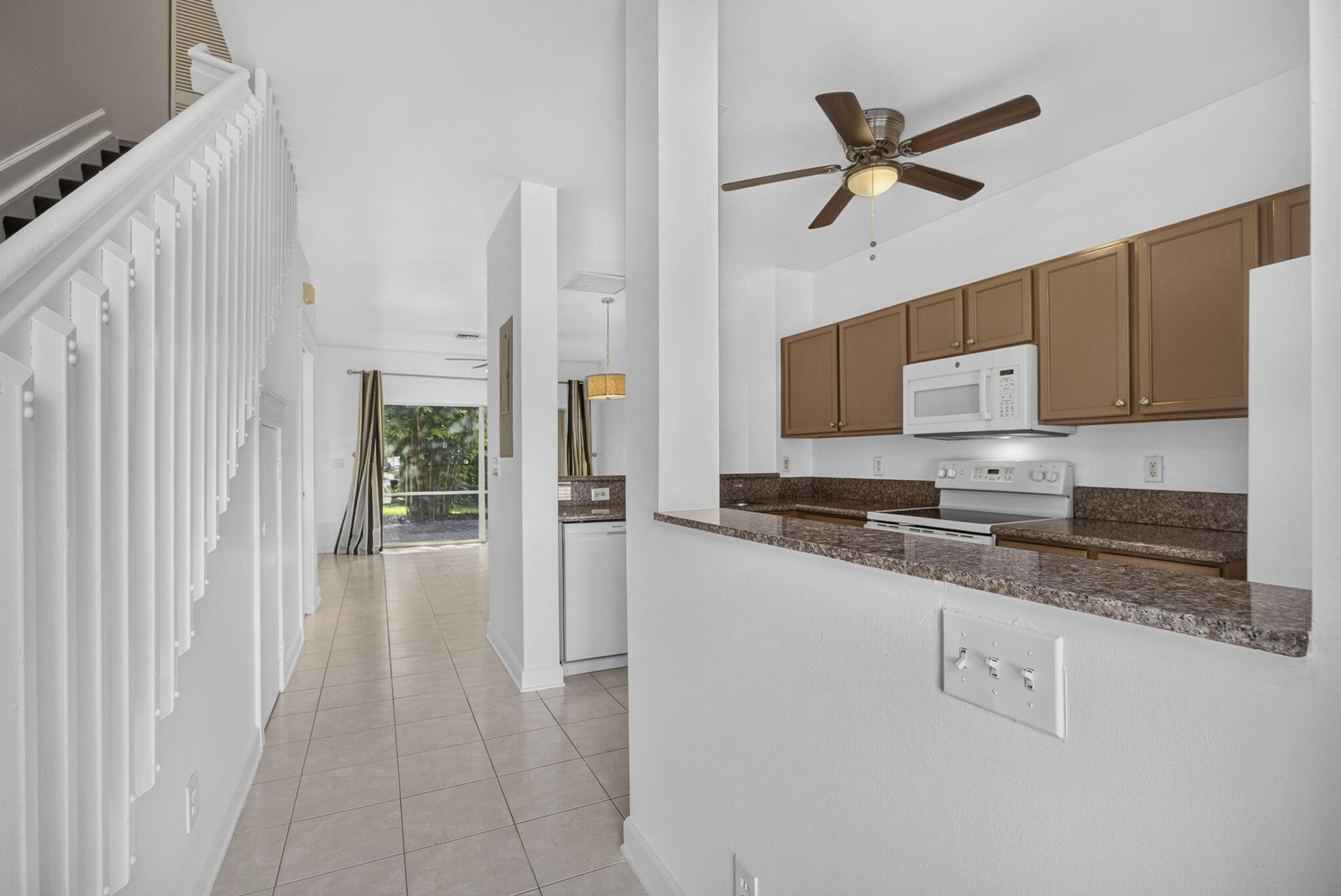 6932 STONEY CREEK Circle