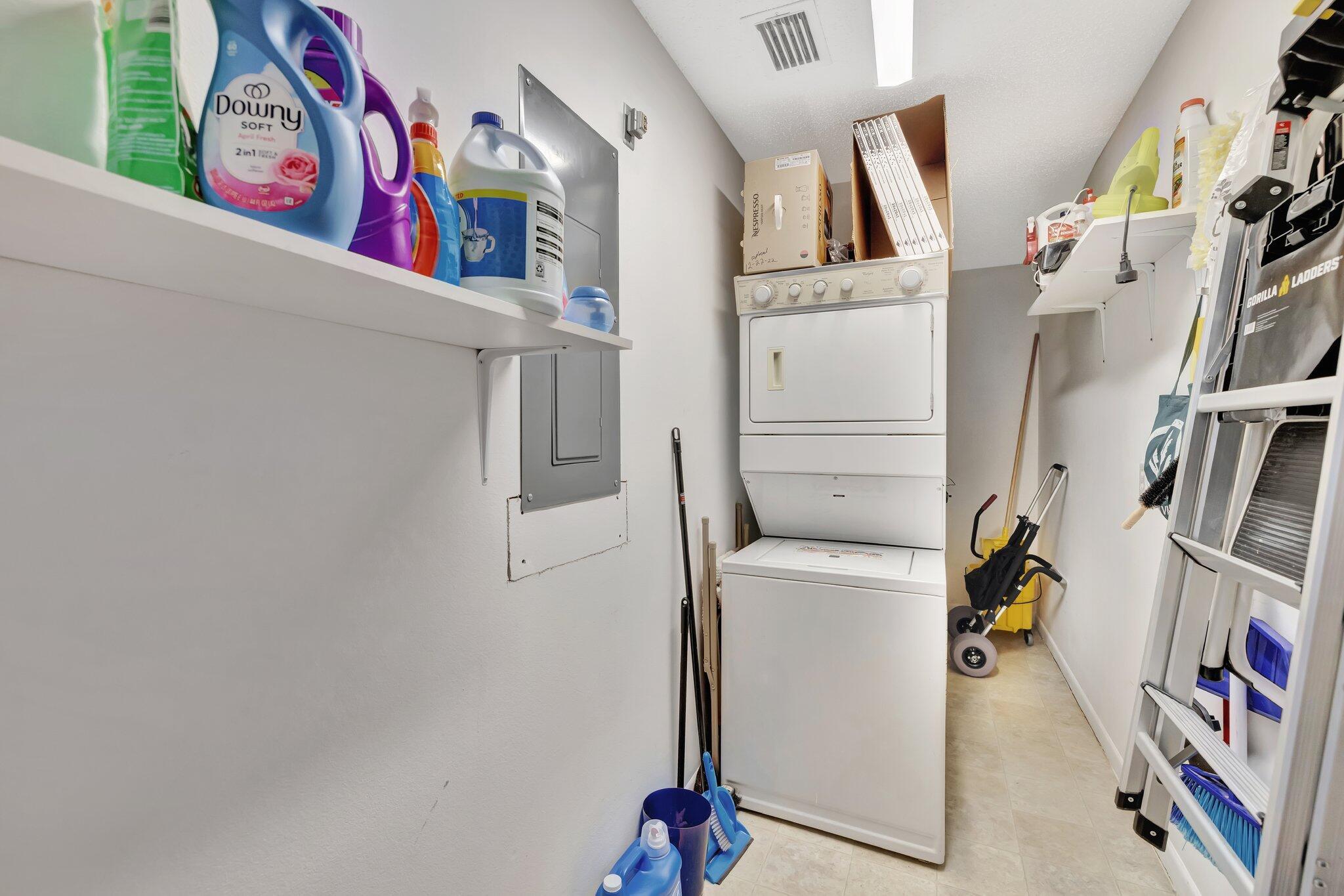 KINGS ISLE PHASE 1 - Residential