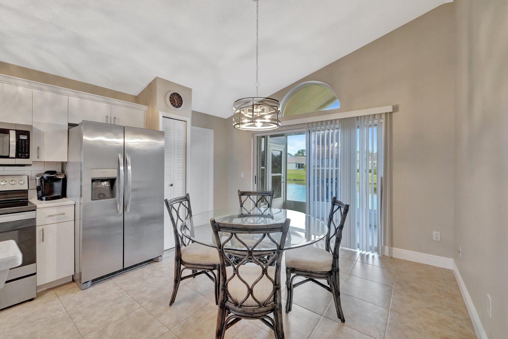 KINGS ISLE PHASE 1 - Residential