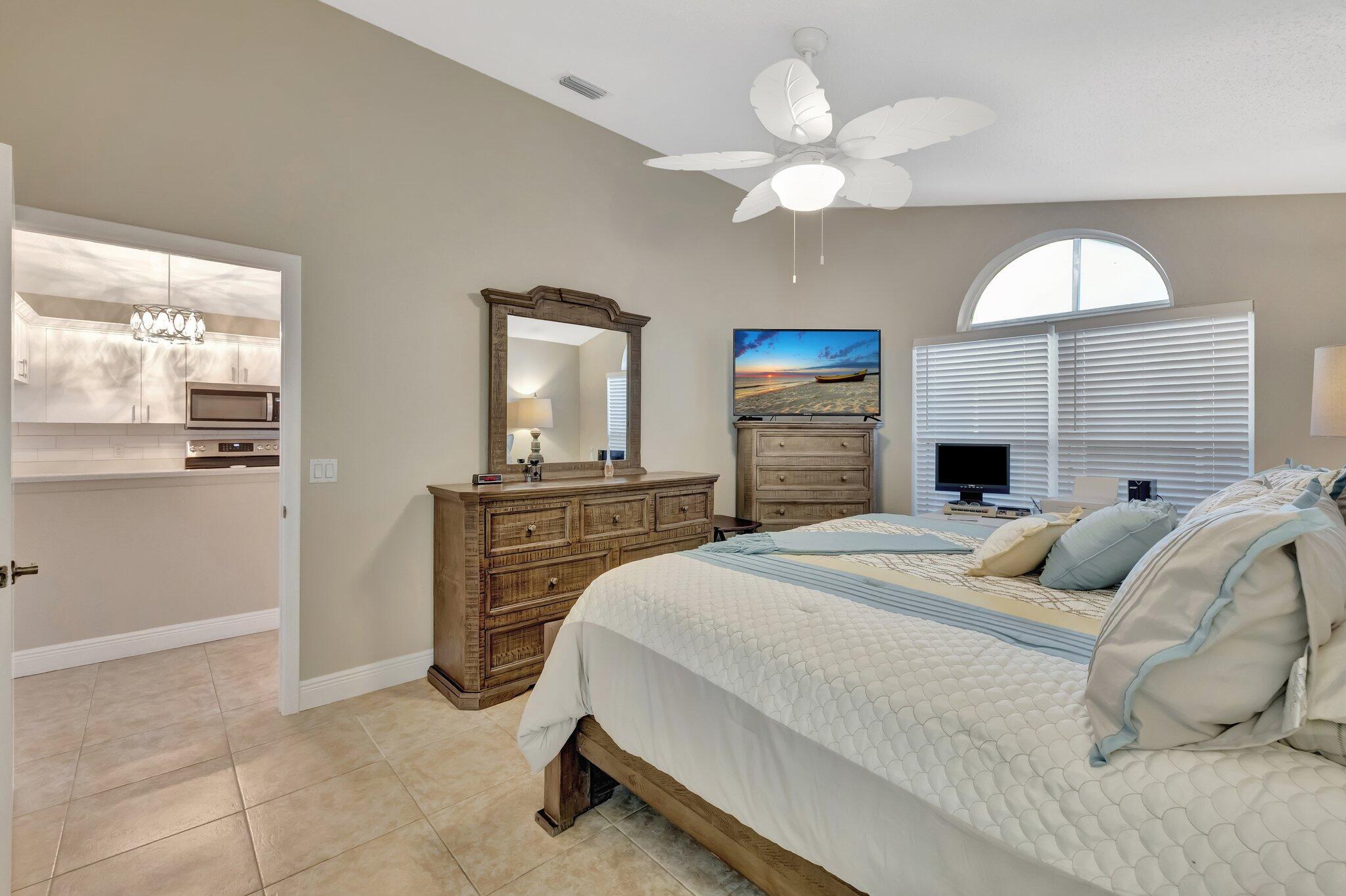 KINGS ISLE PHASE 1 - Residential