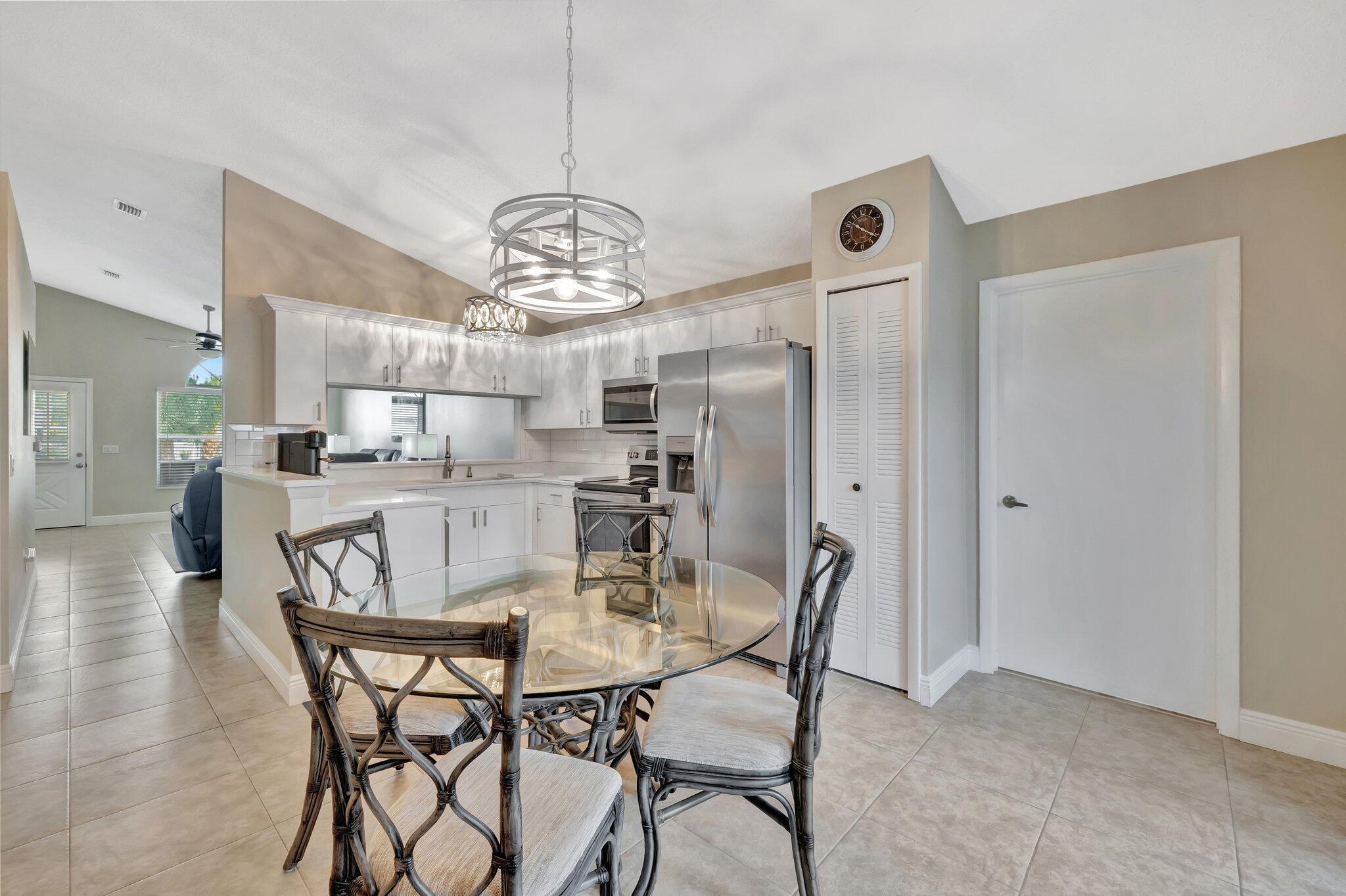 KINGS ISLE PHASE 1 - Residential