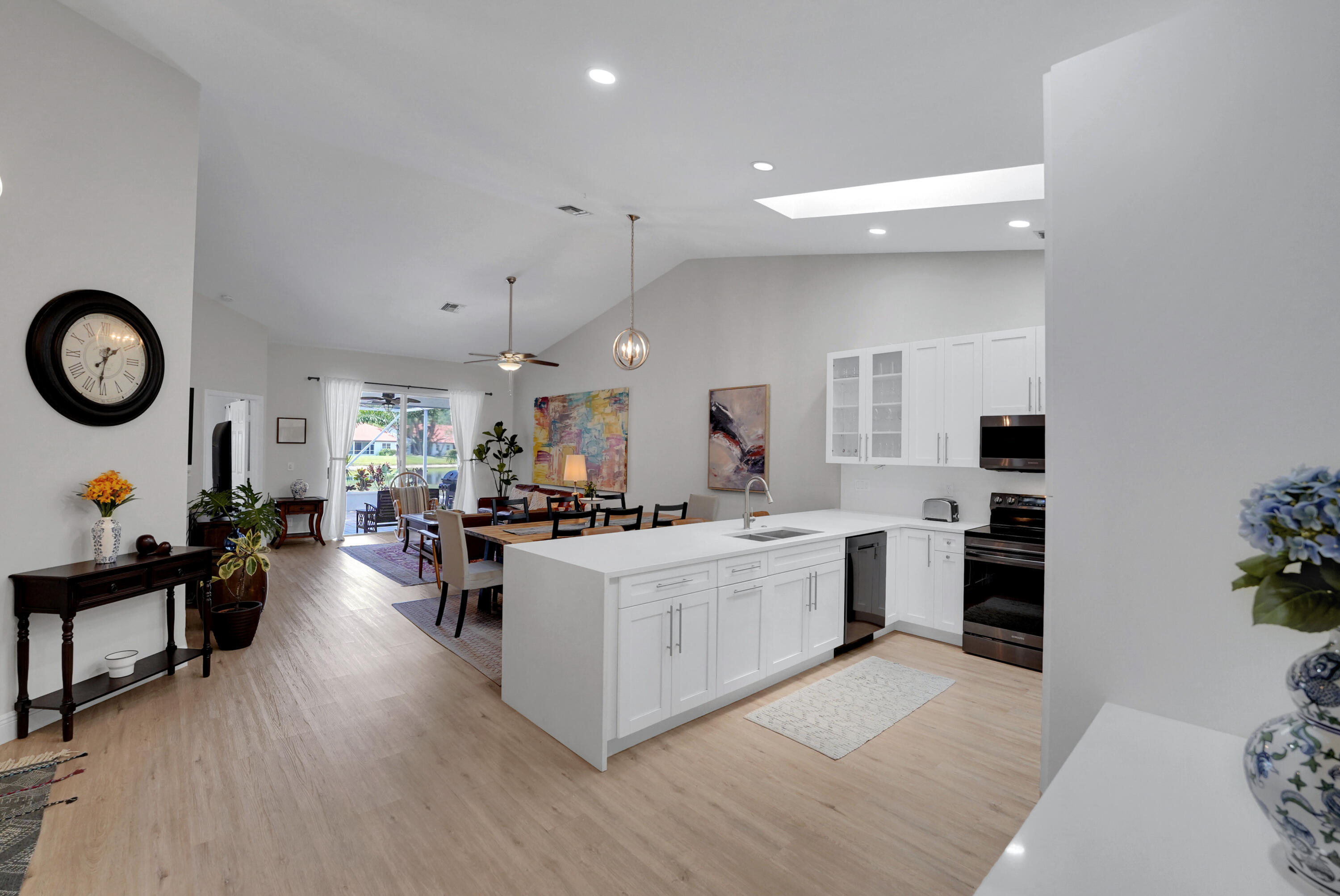 BOCA AZUL PH 4 AND 5 - Residential Lease