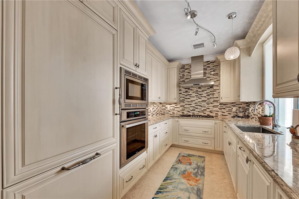 JUNO BEACH - Residential