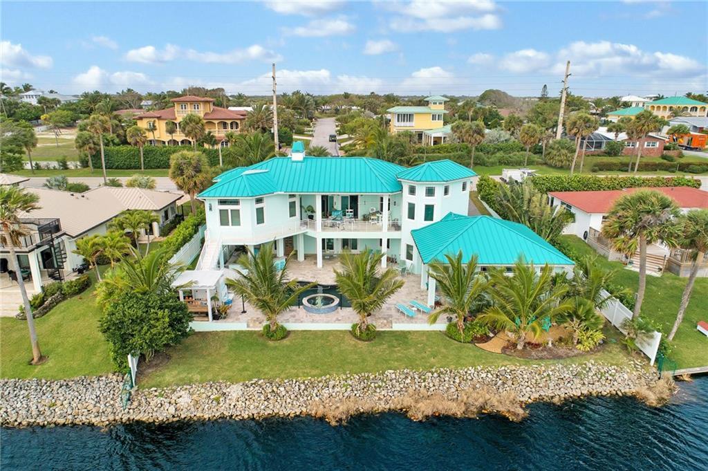 JUNO BEACH - Residential