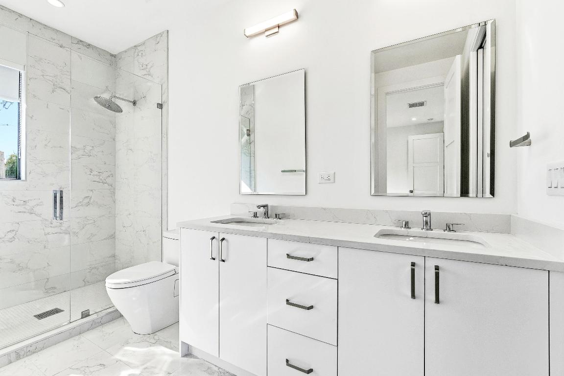 DELRAY MNR - Residential