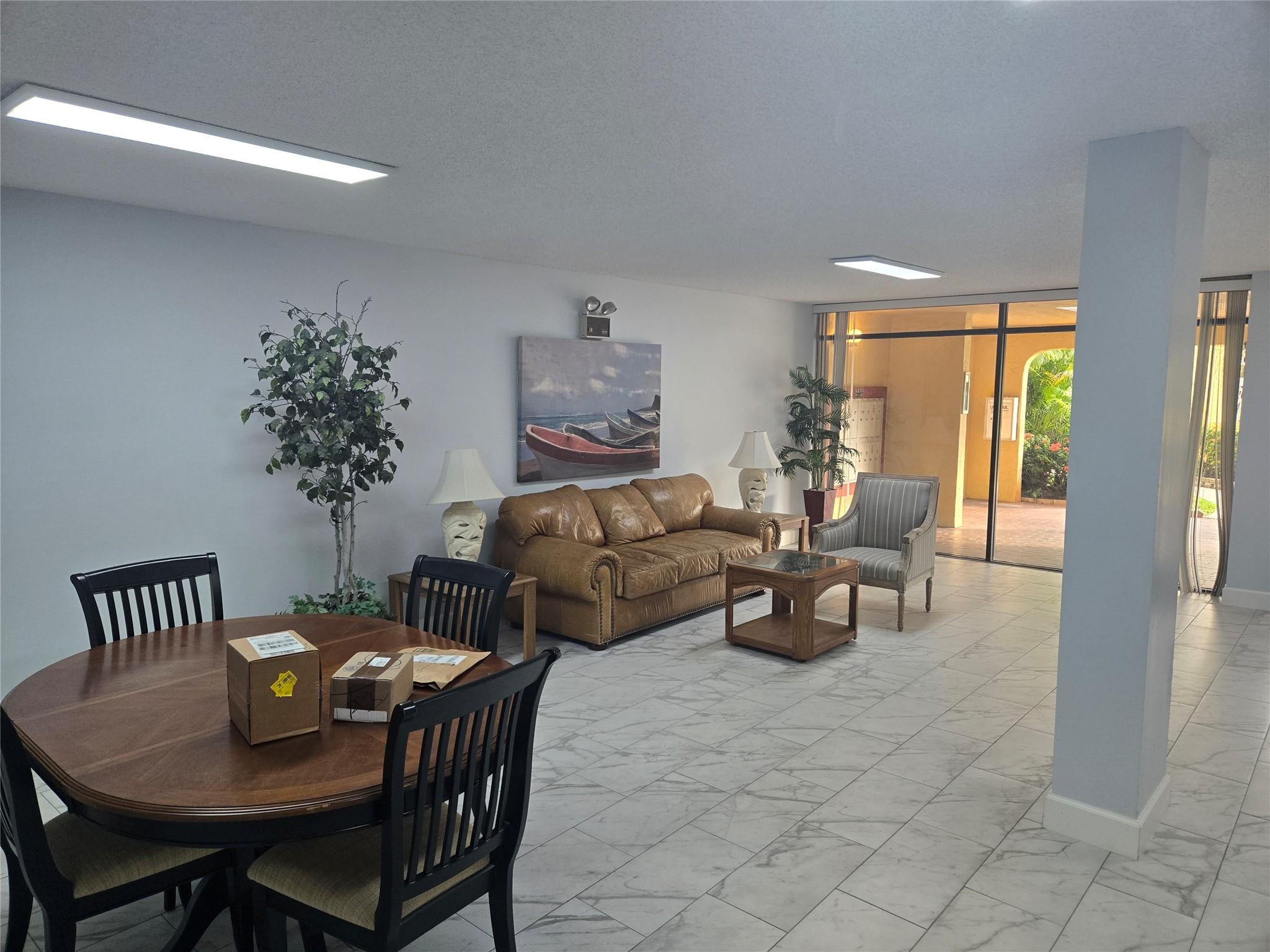 Vista Gardens I Condo - Residential Lease