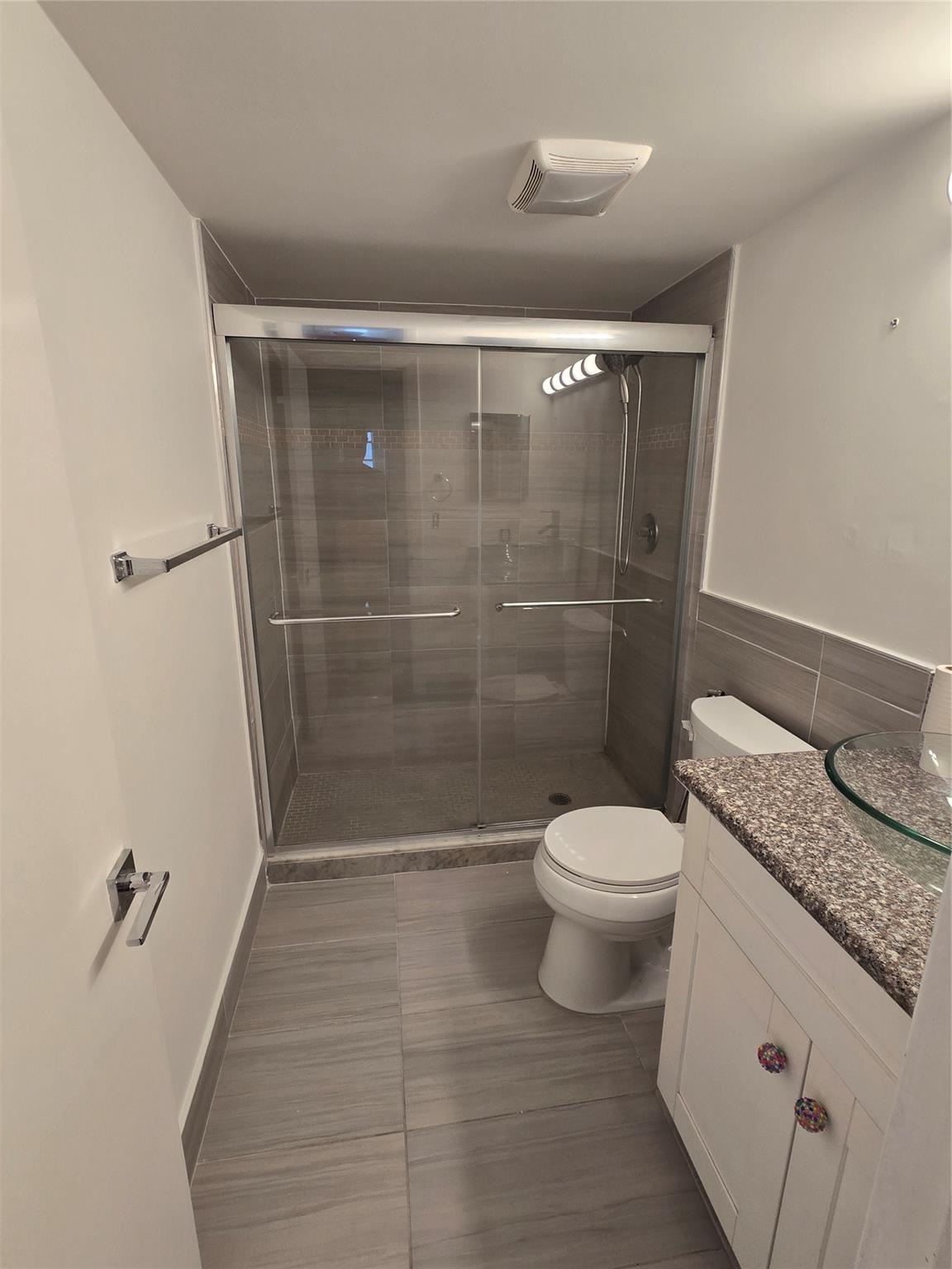 Vista Gardens I Condo - Residential Lease