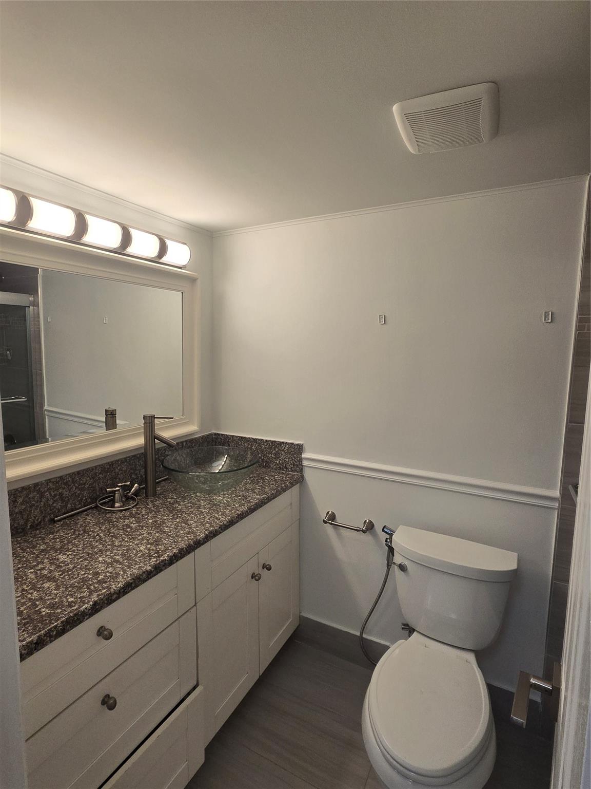 Vista Gardens I Condo - Residential Lease