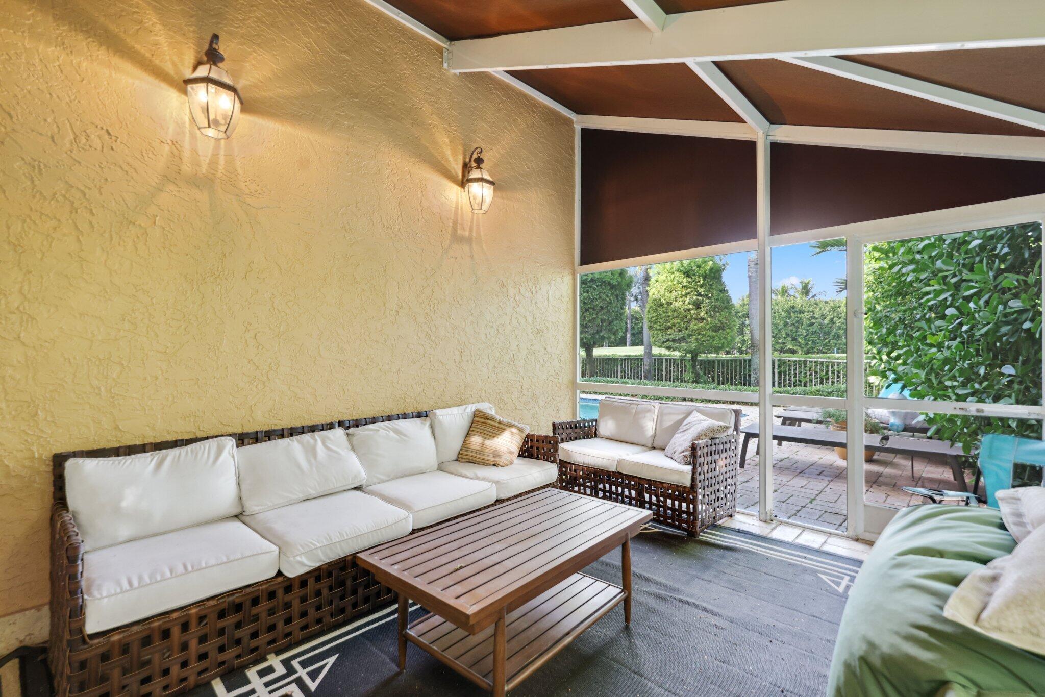 BOCA GROVE - Residential