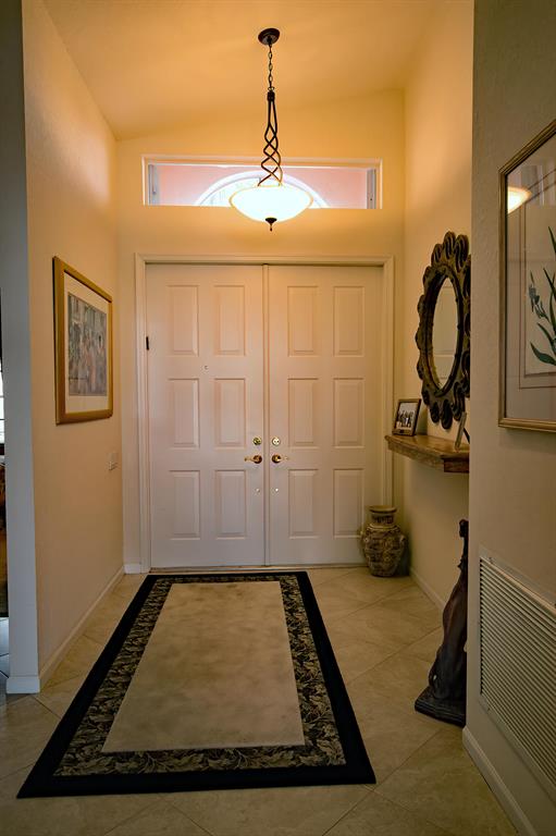 CASCADE LAKES - Residential