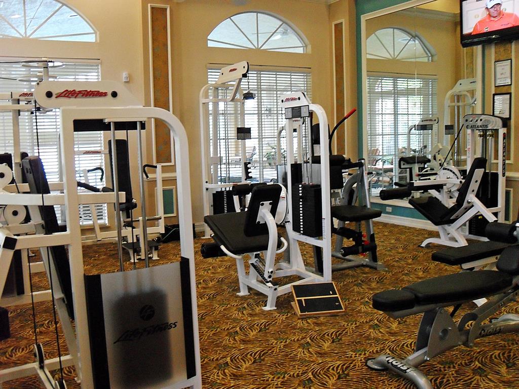 CASCADE LAKES - Residential