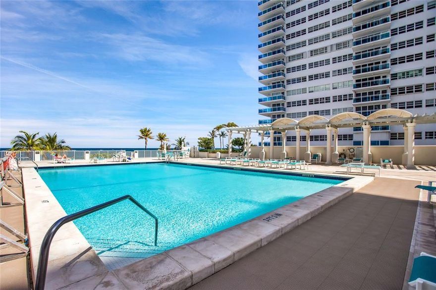 OVERSIZED 1 BR - 1&1/2 BA UNIT IN BEAUTIFUL  MOVE-IN CONDITION. PLAYA DEL SOL IS A LUXURY OCEAN FRONT BUILDING ACROSS THE STREET FROM SUPERMARKET, BEAUTY SALON, DRY CLEANER RESTAURANTS AND MUCH MORE. THE BUILDING HAS COMPLETED IT'S 40 YEAR CONCRETE RESTORATION, 4 OF THE 6 ELEVATORS HAVE BEEN RENOVATED 2 ARE BEING WORKED ON, MODERN LOBBY, 2 GYMS, 2 CARD ROOMS, EXQUISTE PARTY ROOM & MEDIA ROOM. BBQ ON SUN DECK BY RESERVATION. THE APARTMENT IS FULLY EQUIPED AND HAS MODERN APPLIANCES INCLUDING WASHER & DRYER. IT IS OVERSIZED, FACES WEST TO THE INTRACOASTAL WATER WAY. THE APARTMENT IS AVAILABLE FOR RENT OR SALE. LONG TERM RENTAL W/SALE OPTION AVAILABLE. TRY BEFORE YOU BUY. LARGE STORAGE ROOM ON SAME FLOOR. PLAYA DEL SOL IS THE BEST BUILDING ON THE MILE & FINANCIALLY SOUND. DEEDED GARAGE SPACE.