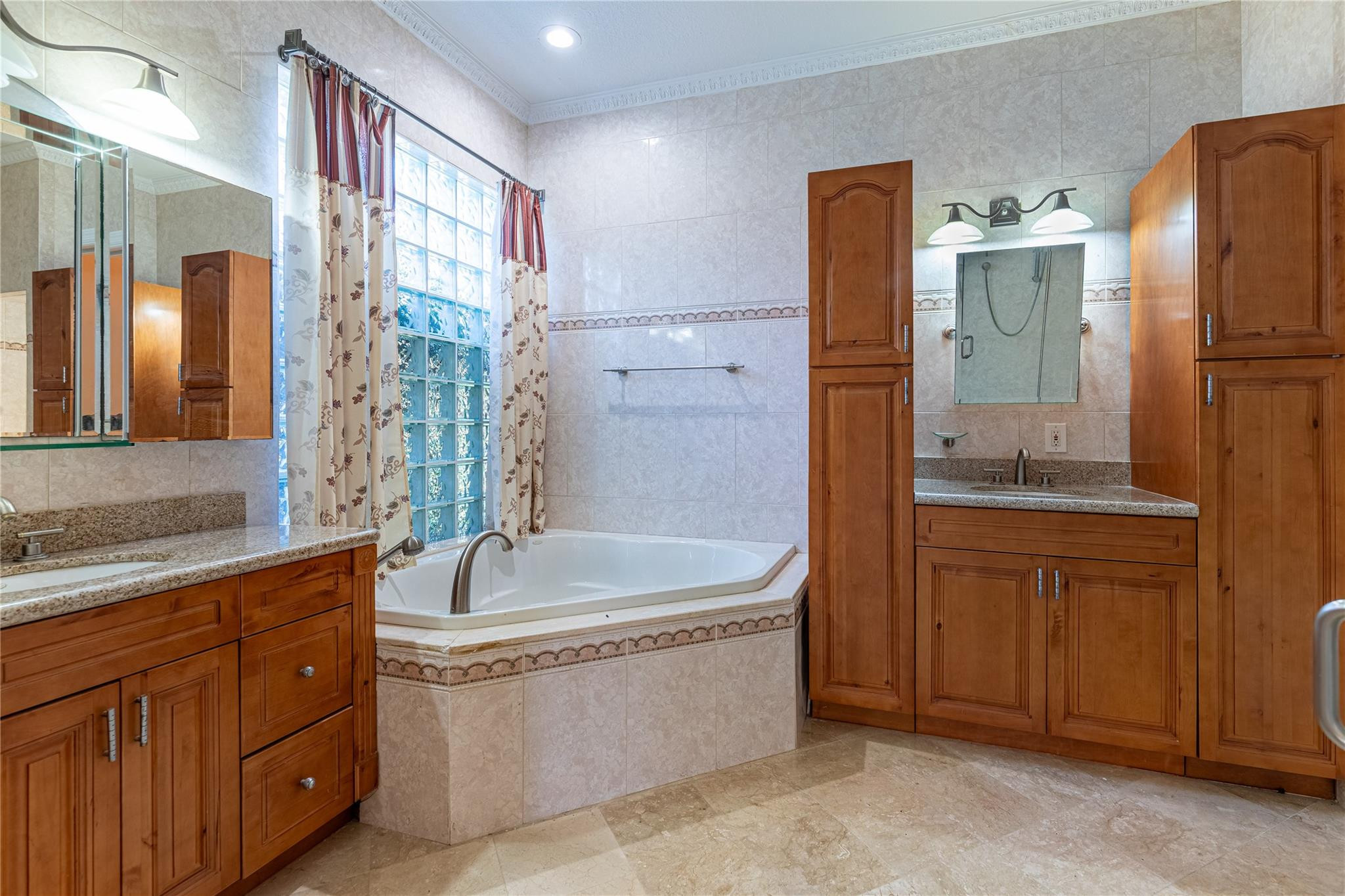 North Additions - Residential Lease