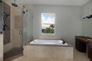 FARMS AT EQUESTRIAN CLUB - Residential