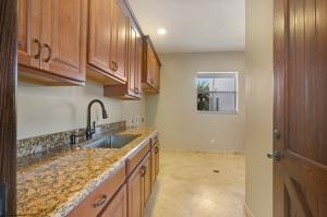 FARMS AT EQUESTRIAN CLUB - Residential