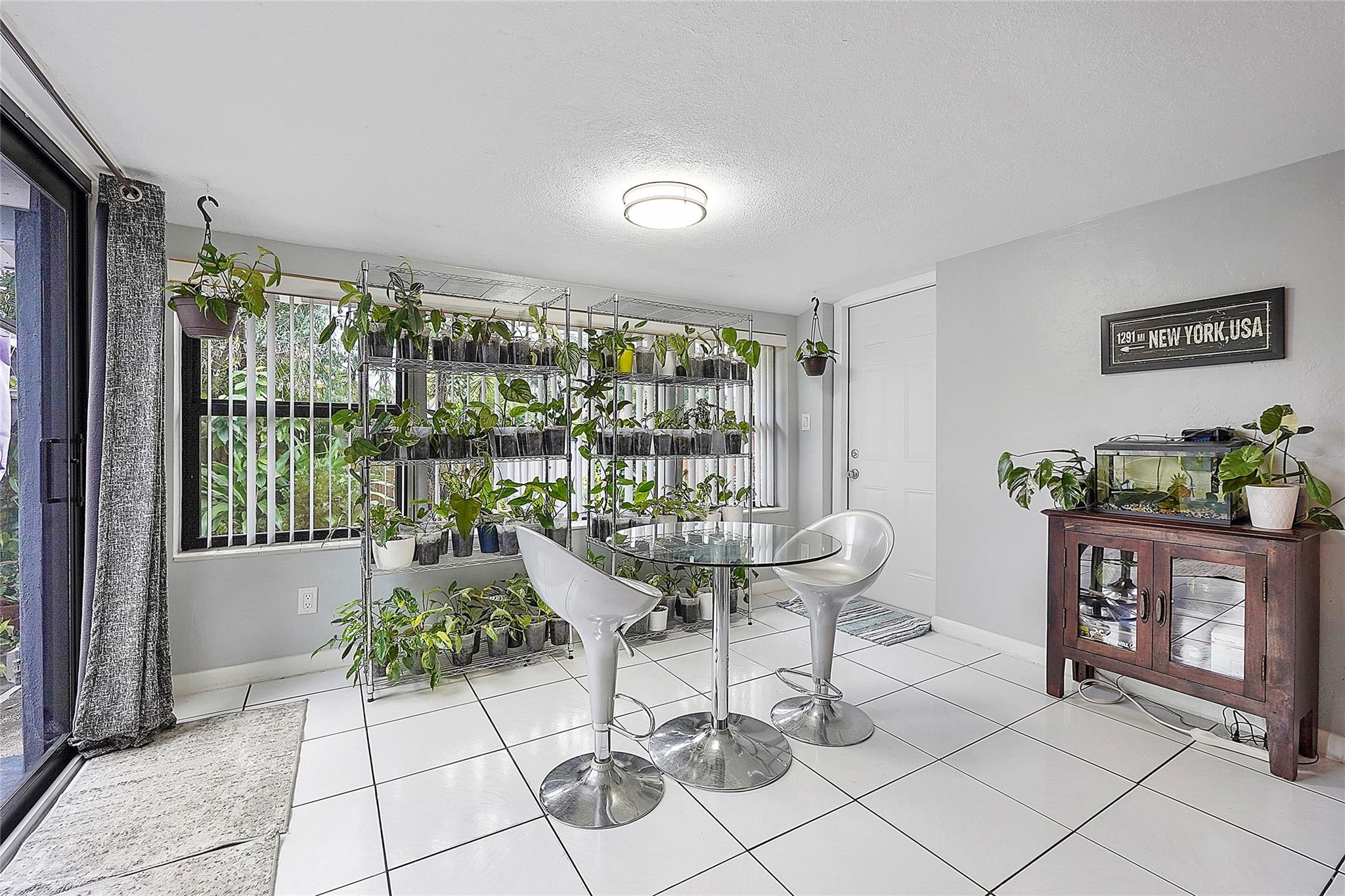 Wilton Estates Resub 33-6 - Residential