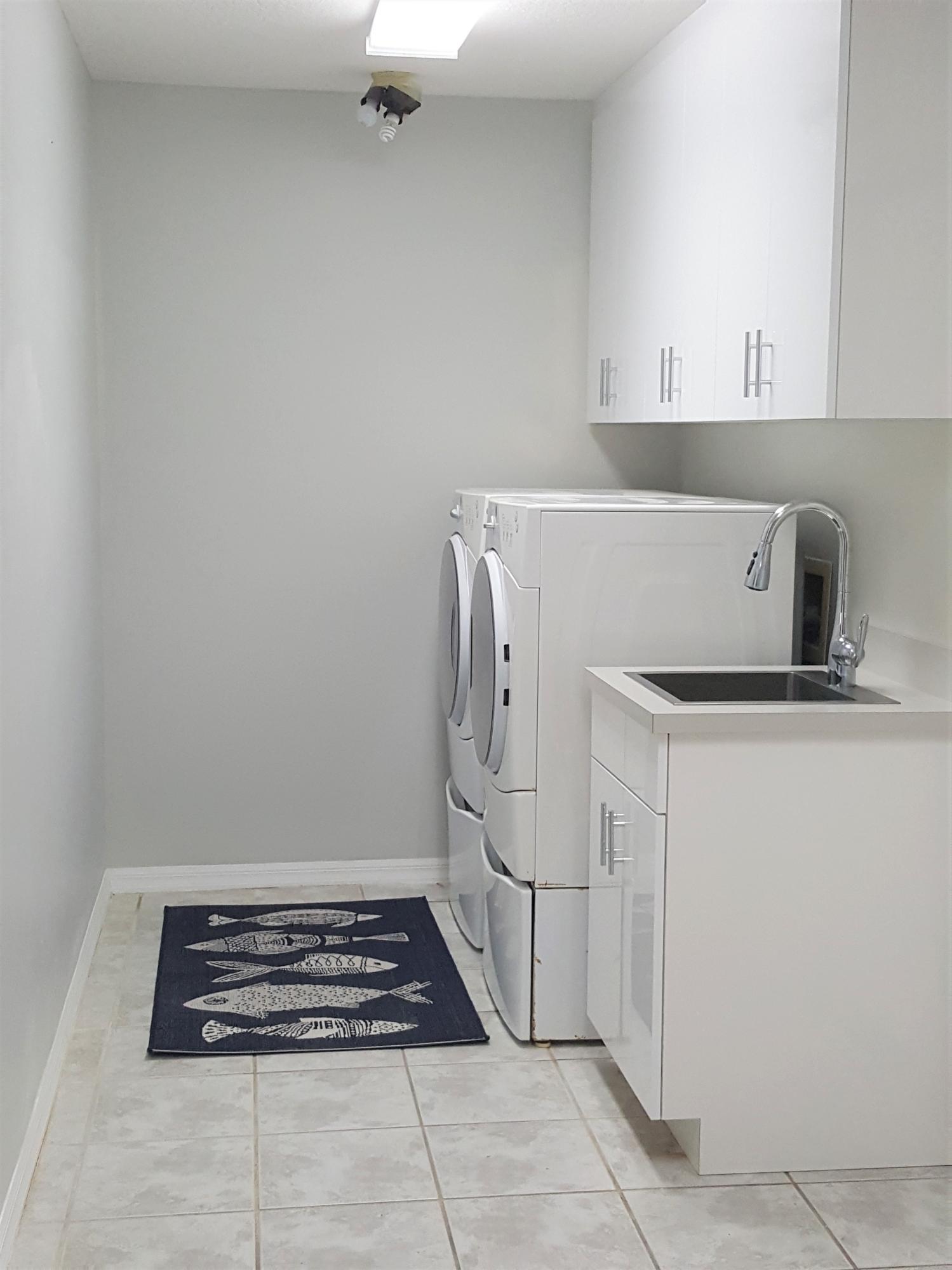 SABAL CREEK PHASE 2 - Residential Lease