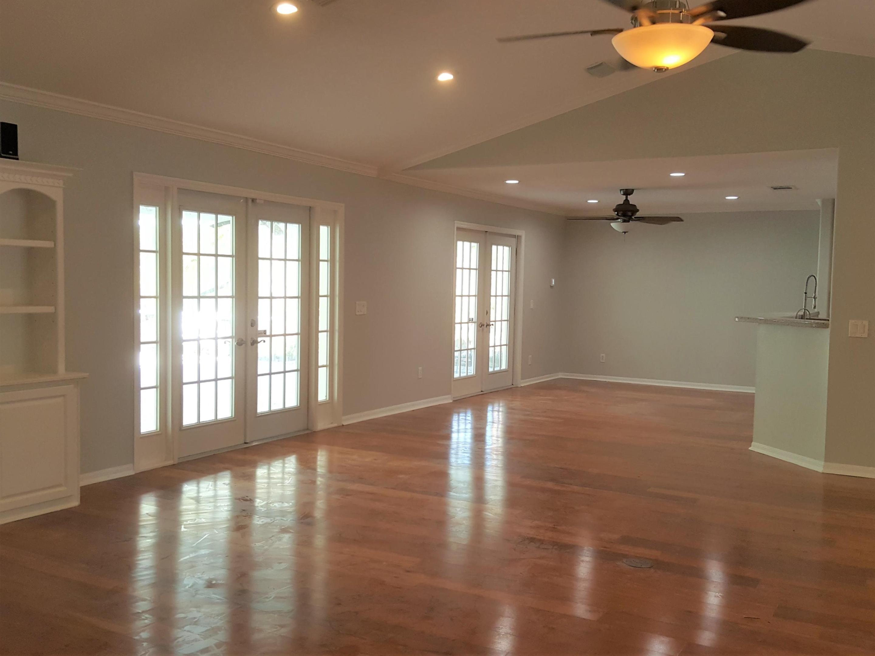 SABAL CREEK PHASE 2 - Residential Lease