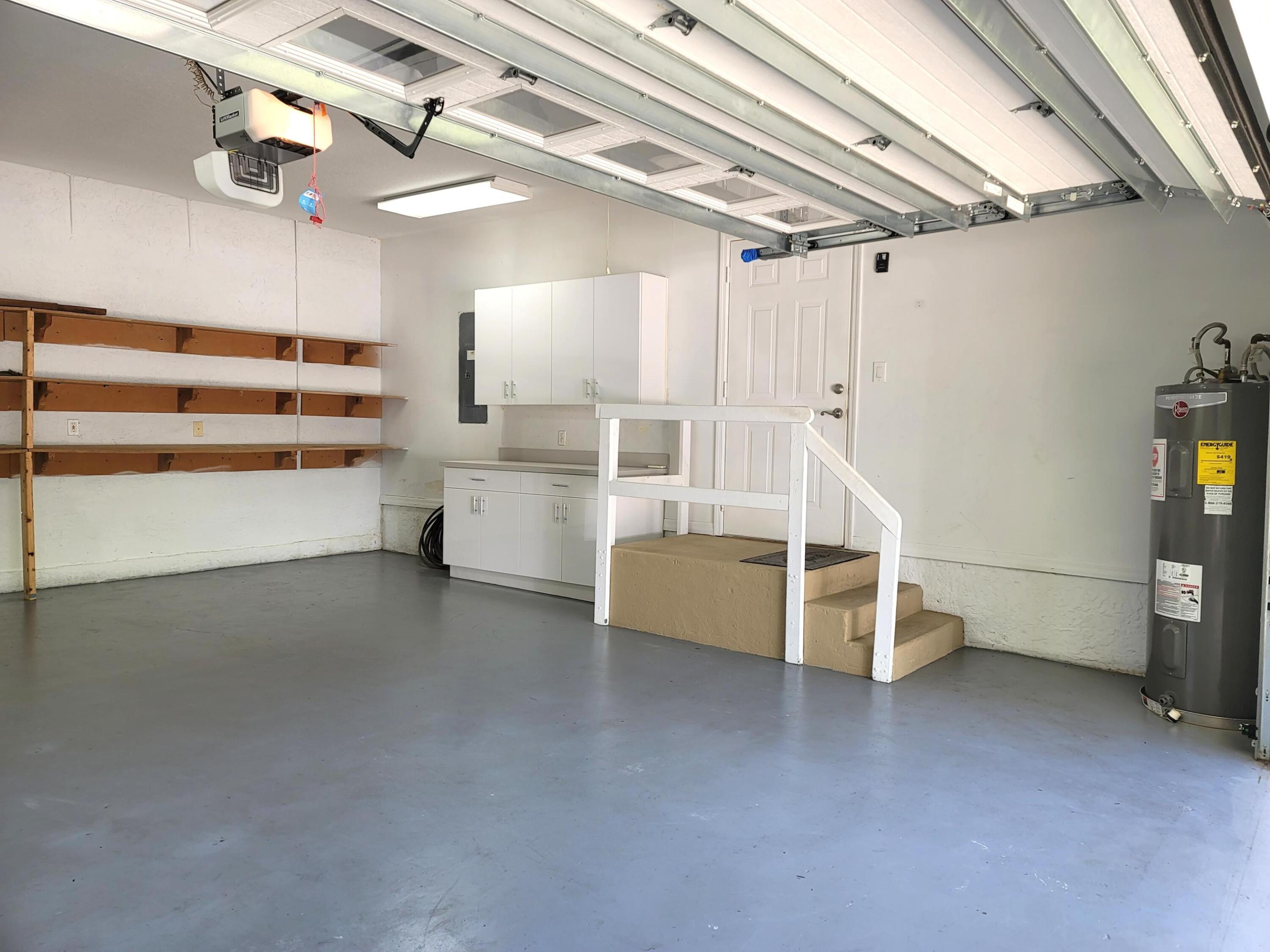 SABAL CREEK PHASE 2 - Residential Lease