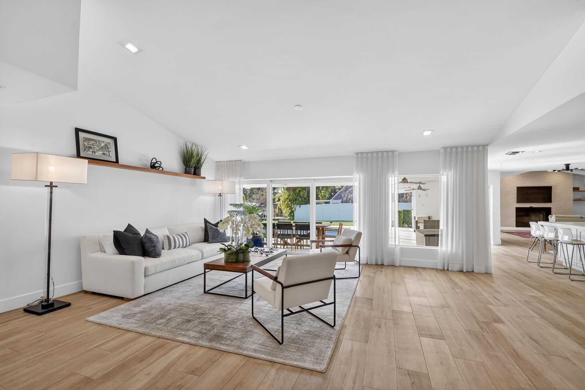 LAKE EDEN - Residential Lease