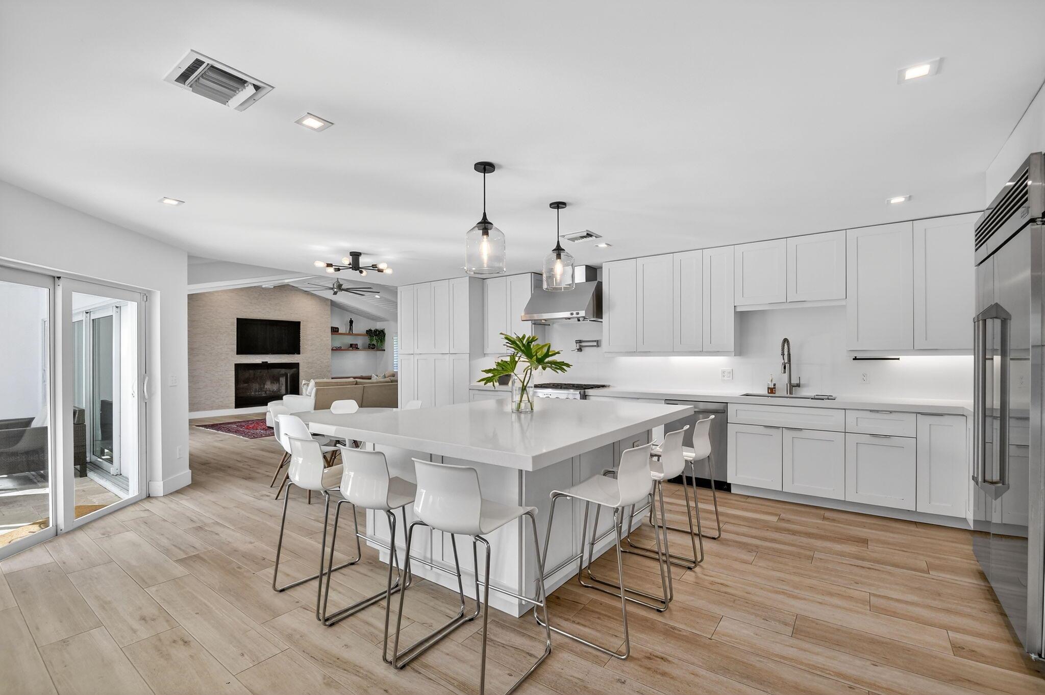 LAKE EDEN - Residential Lease