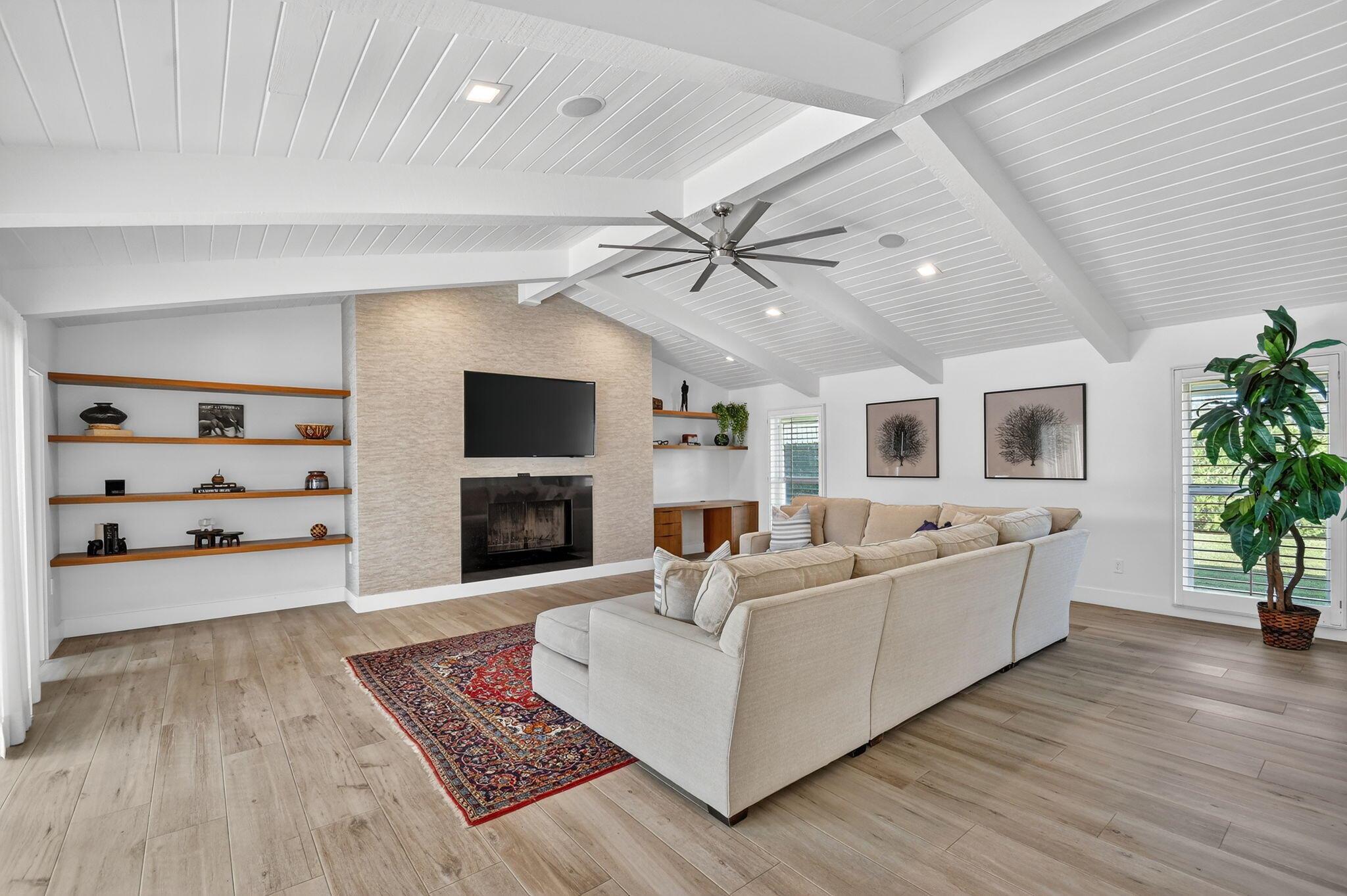 LAKE EDEN - Residential Lease