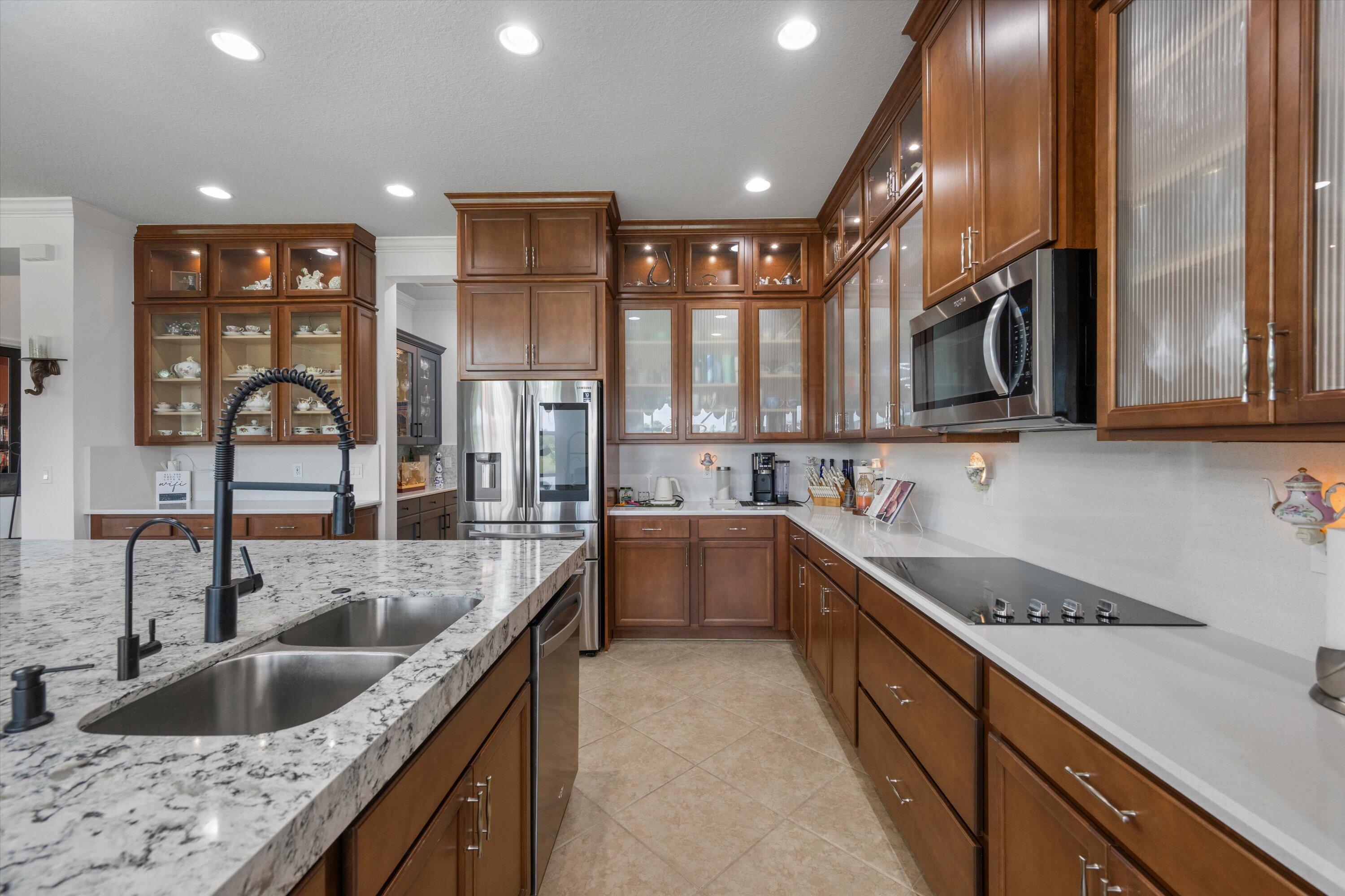 GROVES OF WESTLAKE - Residential