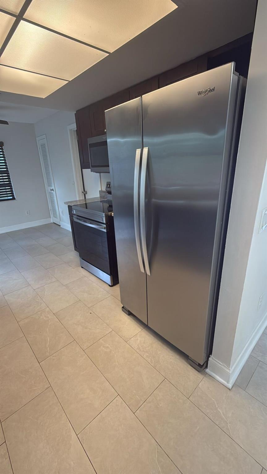 SANDALFOOT COVE SEC 6 - Residential Lease