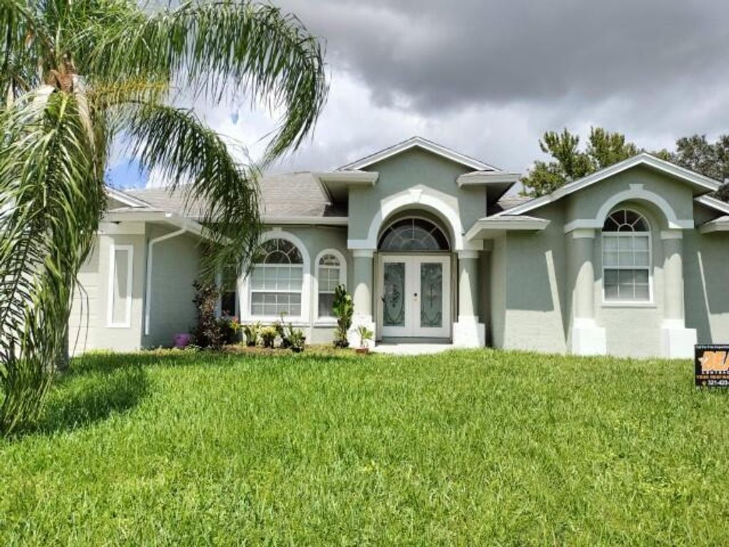 Photo of 135 SW Majestic Terrace, Port Saint Lucie, FL 34984 (MLS # R11126623)