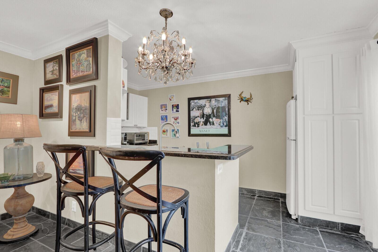 SEA LOFTERS CONDO - Residential