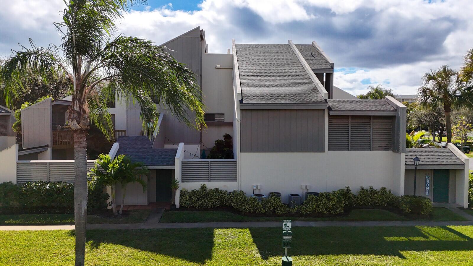 SEA LOFTERS CONDO - Residential