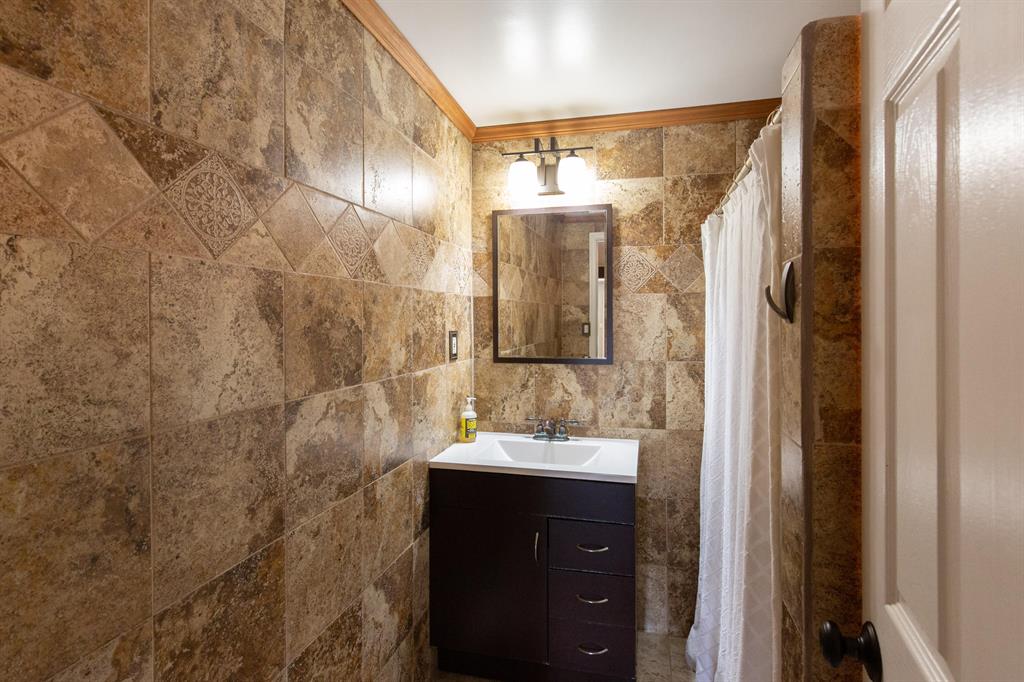 WELLINGTON - Residential