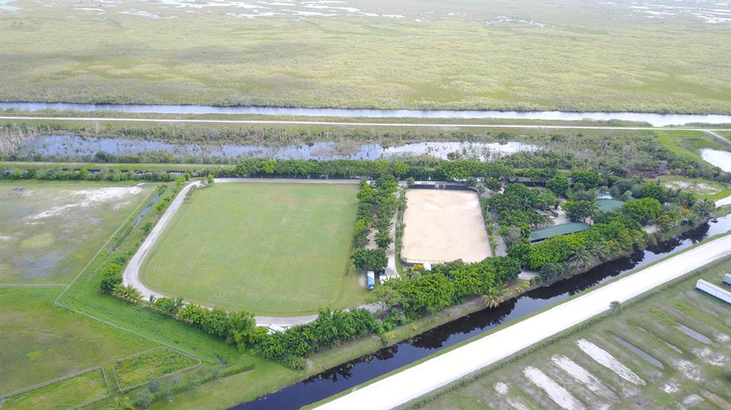 WELLINGTON - Residential