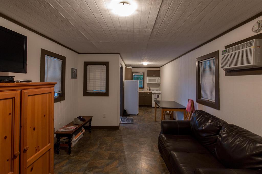 WELLINGTON - Residential