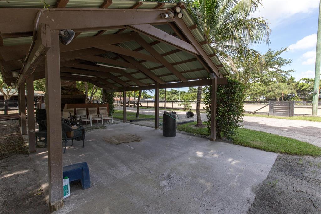 WELLINGTON - Residential